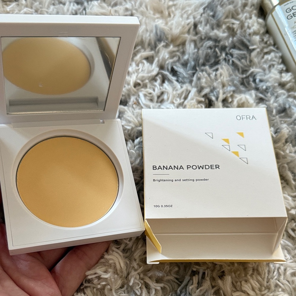 OFRA Banana Powder - Yellow Setting Powder banana powder